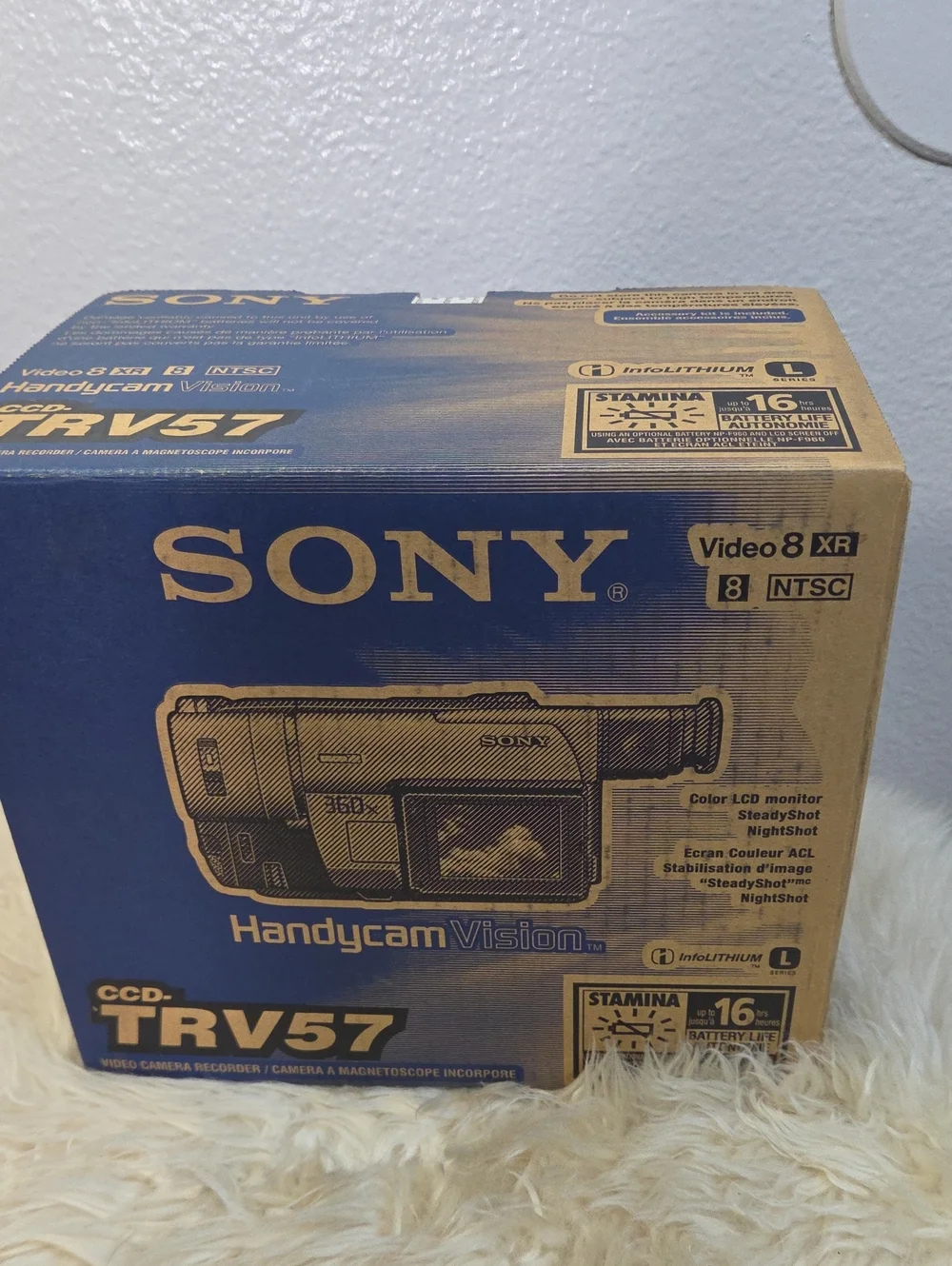 Open Box Sony CCD-TRV57 Handycam Vision Video8 XR Camcorder Complete Tested
